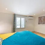 Beautiful Renovated La Boheme